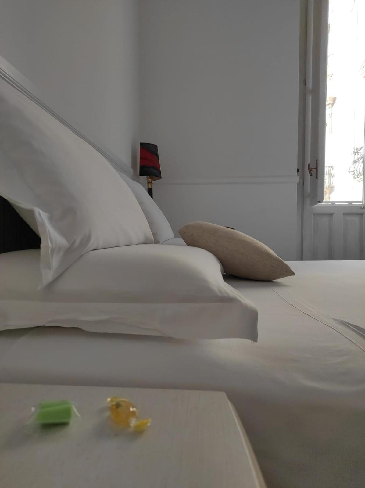 B&B Palazzo Sant'Alfano Katanya Oda fotoğraf